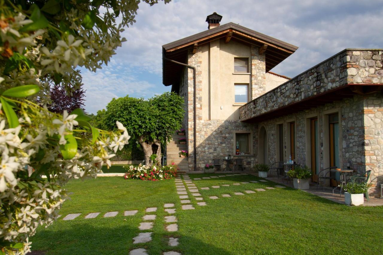 Holiday Home Sovenigo Puegnago del Garda Exterior photo