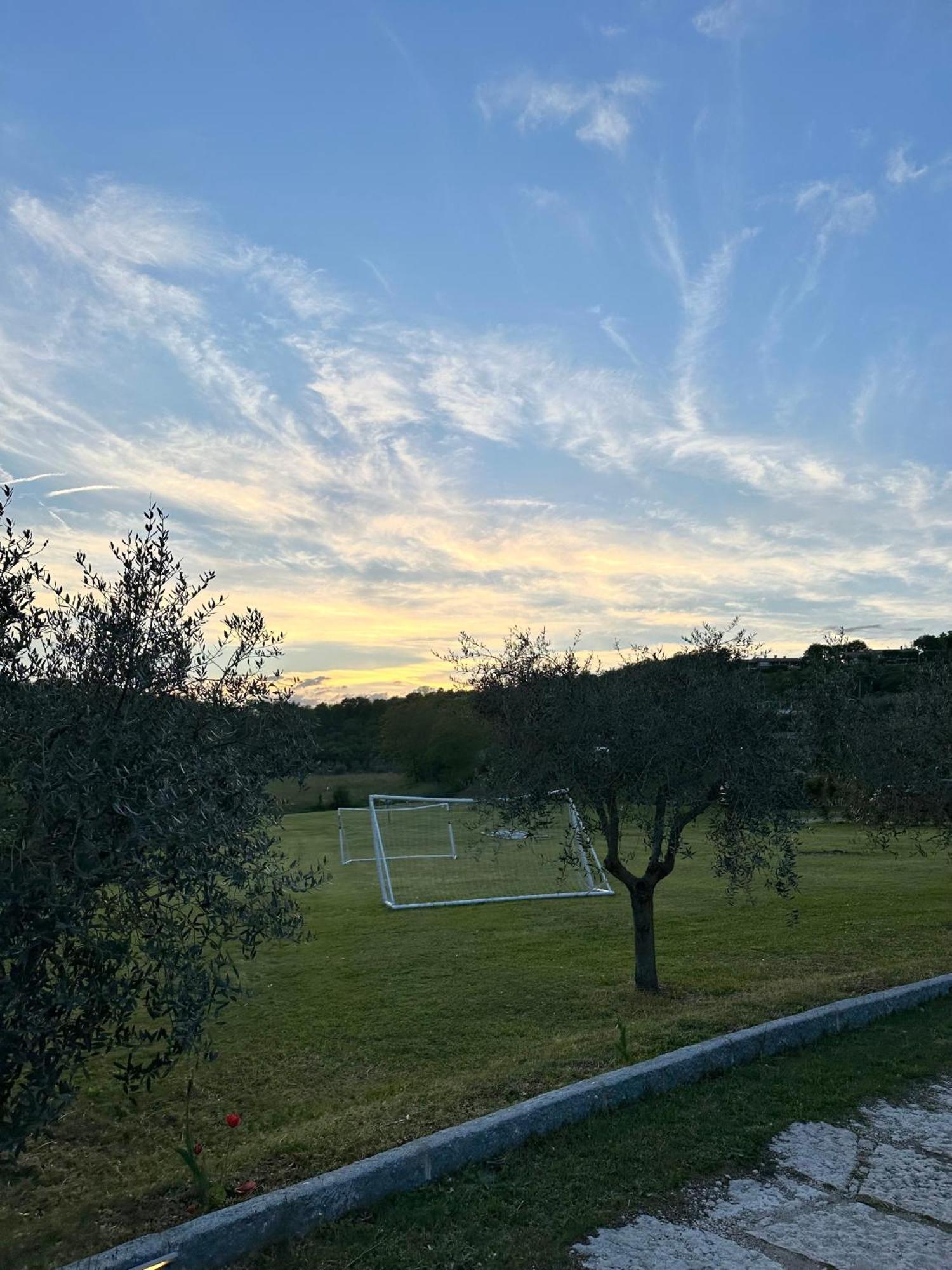 Holiday Home Sovenigo Puegnago del Garda Exterior photo